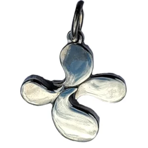 Médaille lauburu (croix basque)